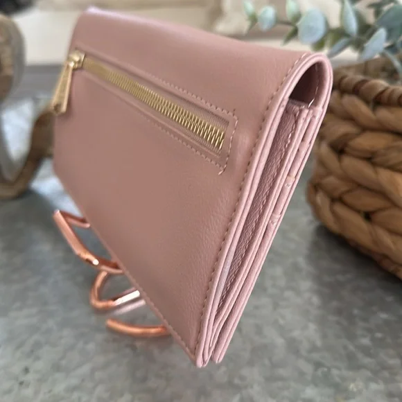 NWOT Aimee Kestenberg Wallet - Picture 4 of 9